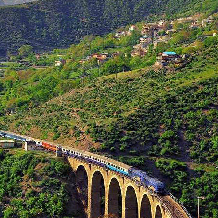 نخستین بازارچه صنایع‌دستی مازندران در سوادکوه افتتاح شد